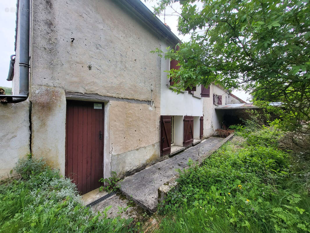 Maison à SAACY-SUR-MARNE