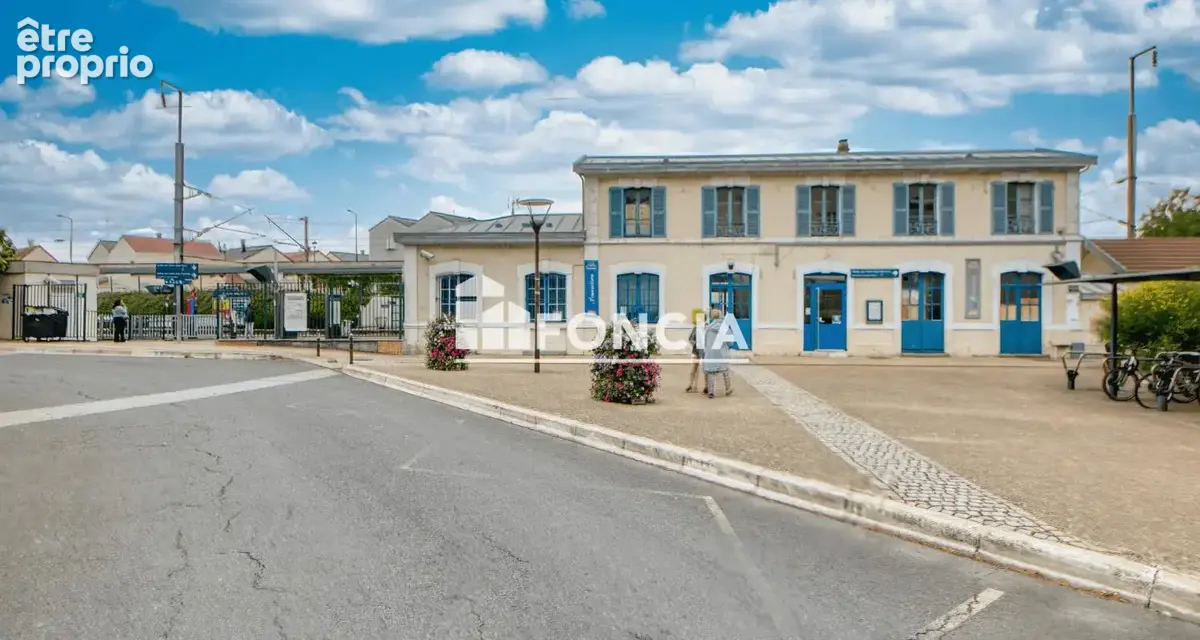 Eragny (95) - A 2 pas de la gare d'Eragny et des commerces - Appartement T2 de 38,5 m² avec balcon - 1er étage - parking double  - photo 24