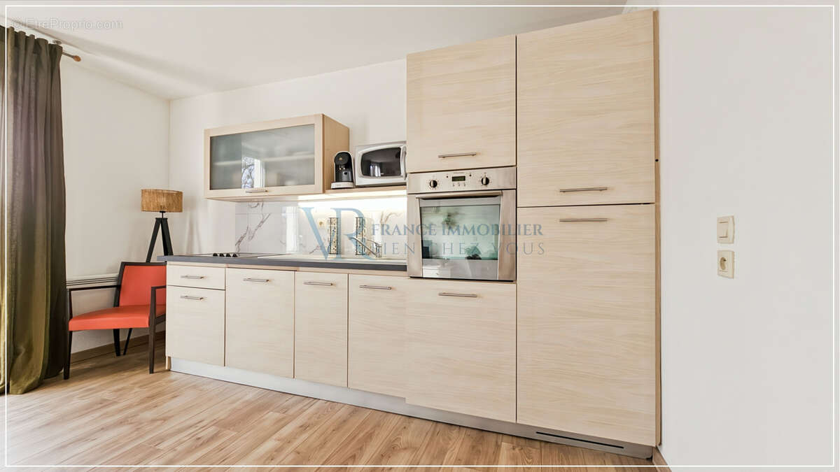 Appartement 3 pièces (t3) duplex 69 m2 - meublé & hors bail commercial - photo 8