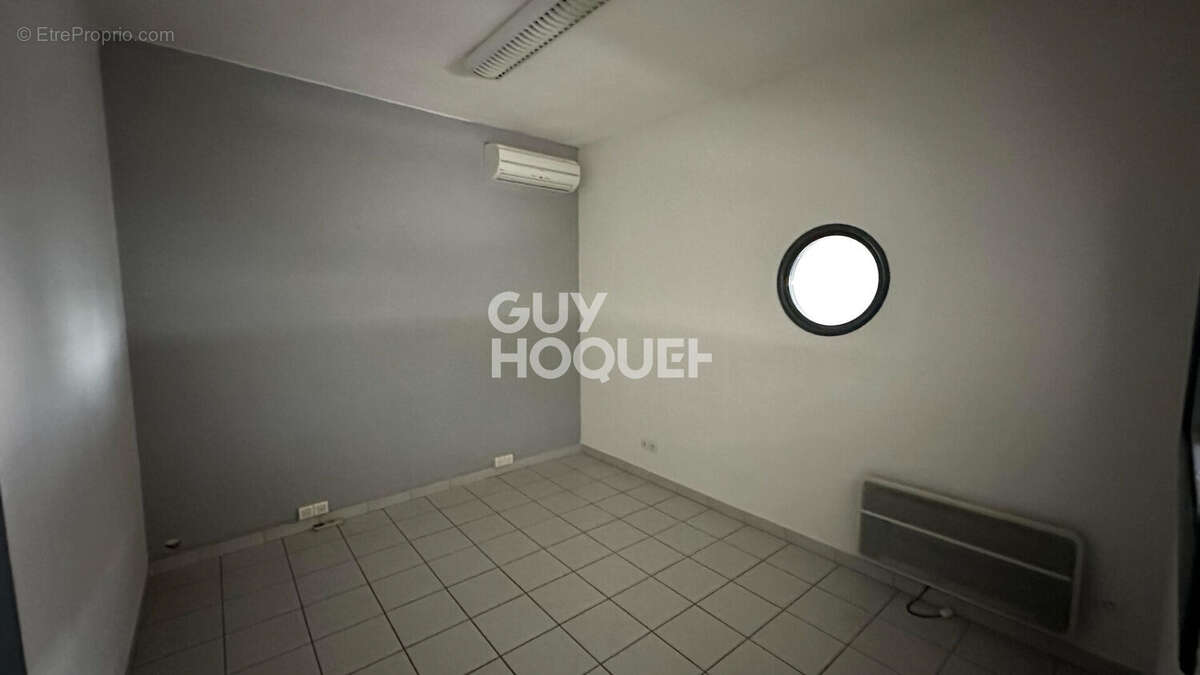 Commerce à CABESTANY