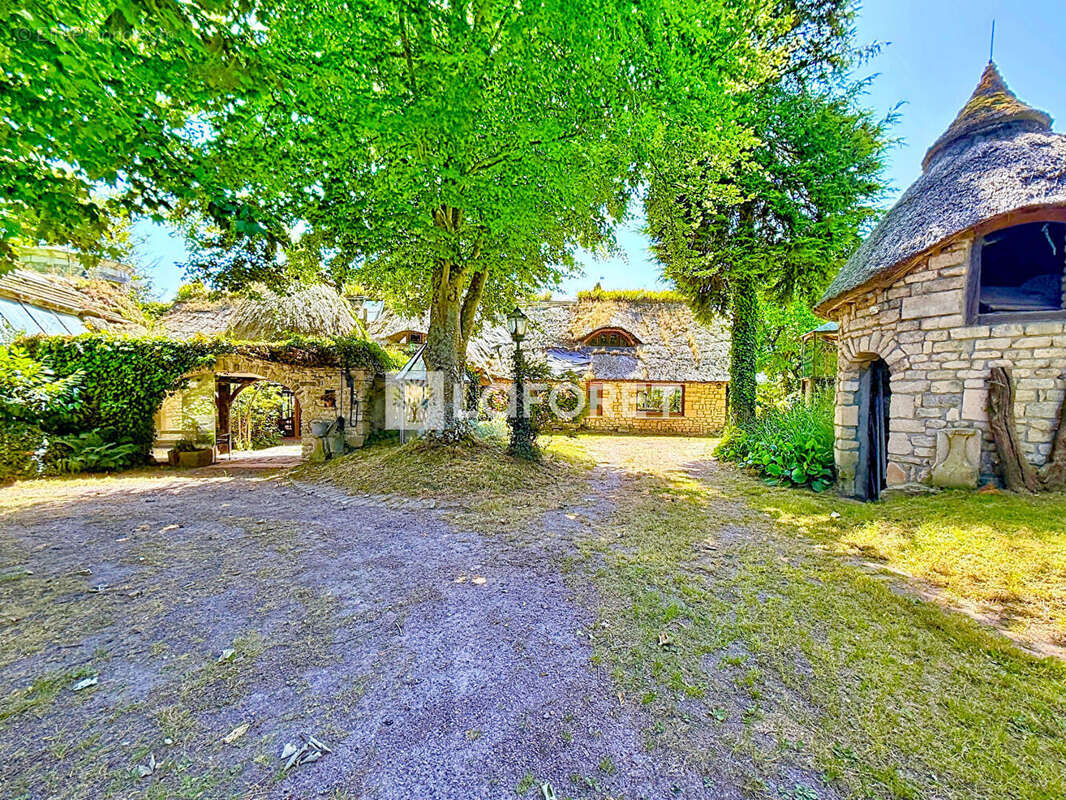 Maison Putot En Bessin 8 pièce(s) 217 m2 - photo 5