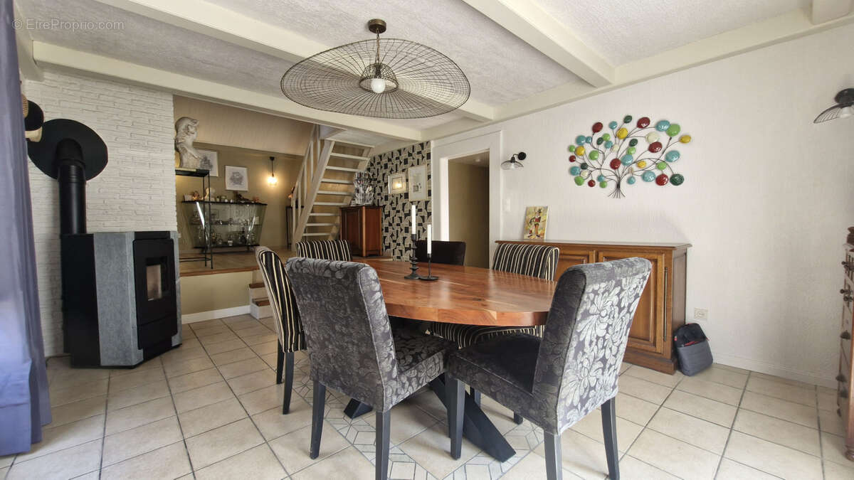 Maison à VAUDRICOURT