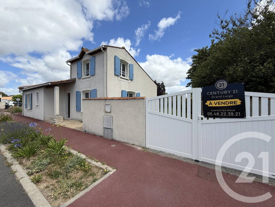 Maison à SAINT-SULPICE-DE-ROYAN