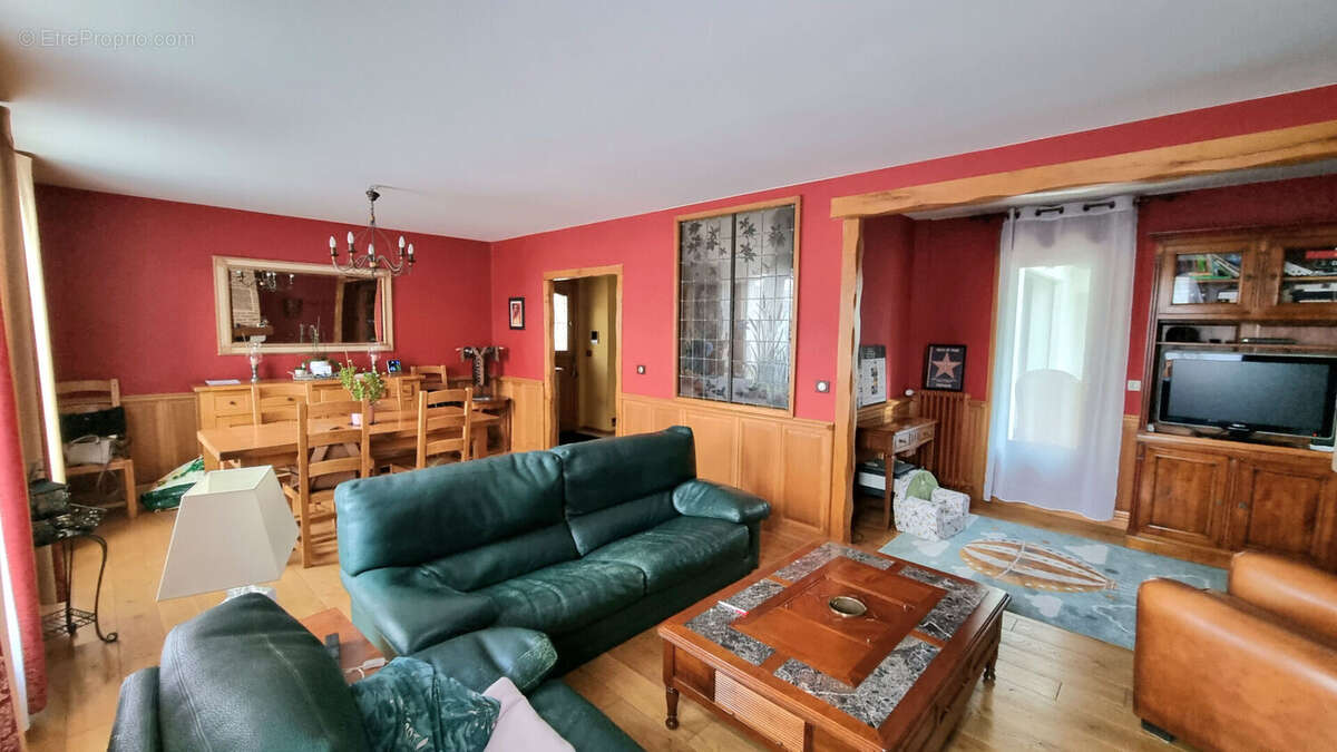 Maison à VILLEMOMBLE