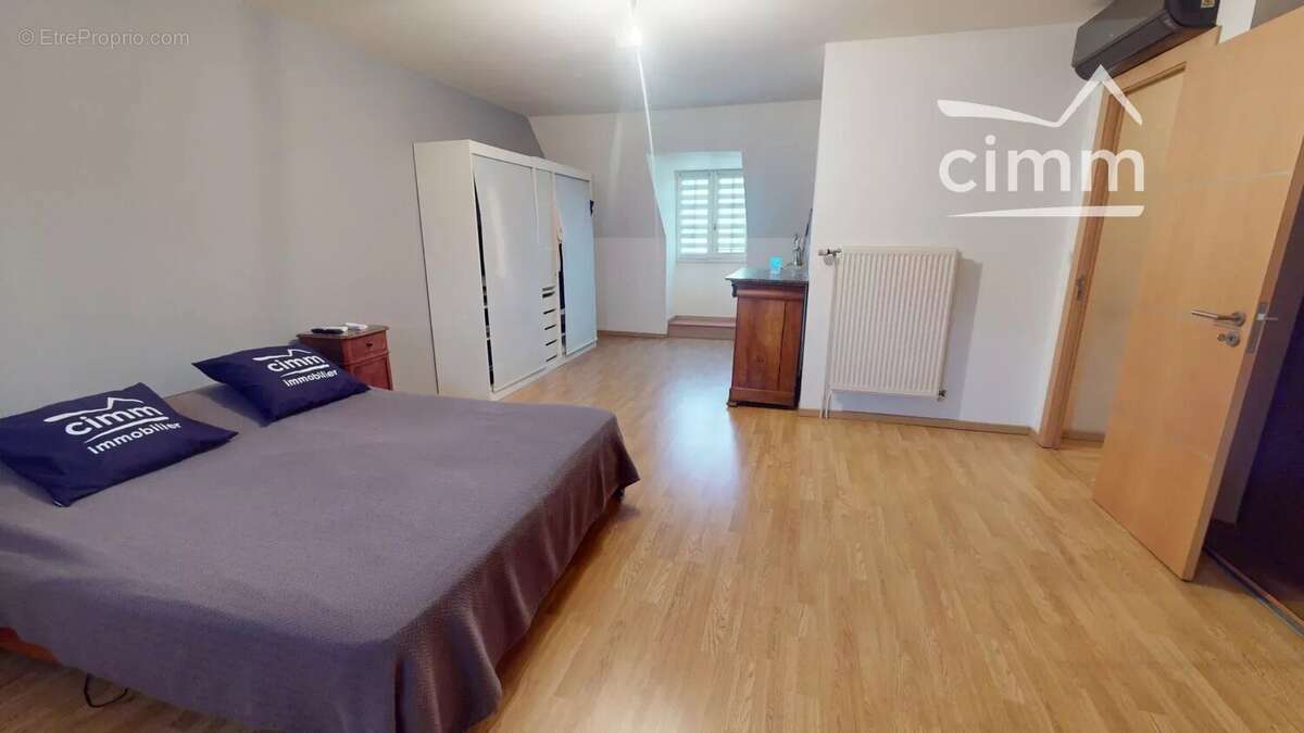 Maison à SAINT-CYR-EN-VAL