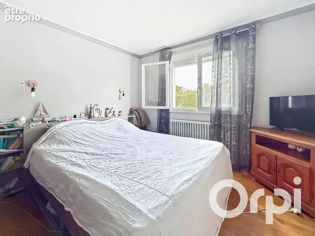 Chantonnay : maison 4 chambres sur un terrain de 2 810 m² - photo 6