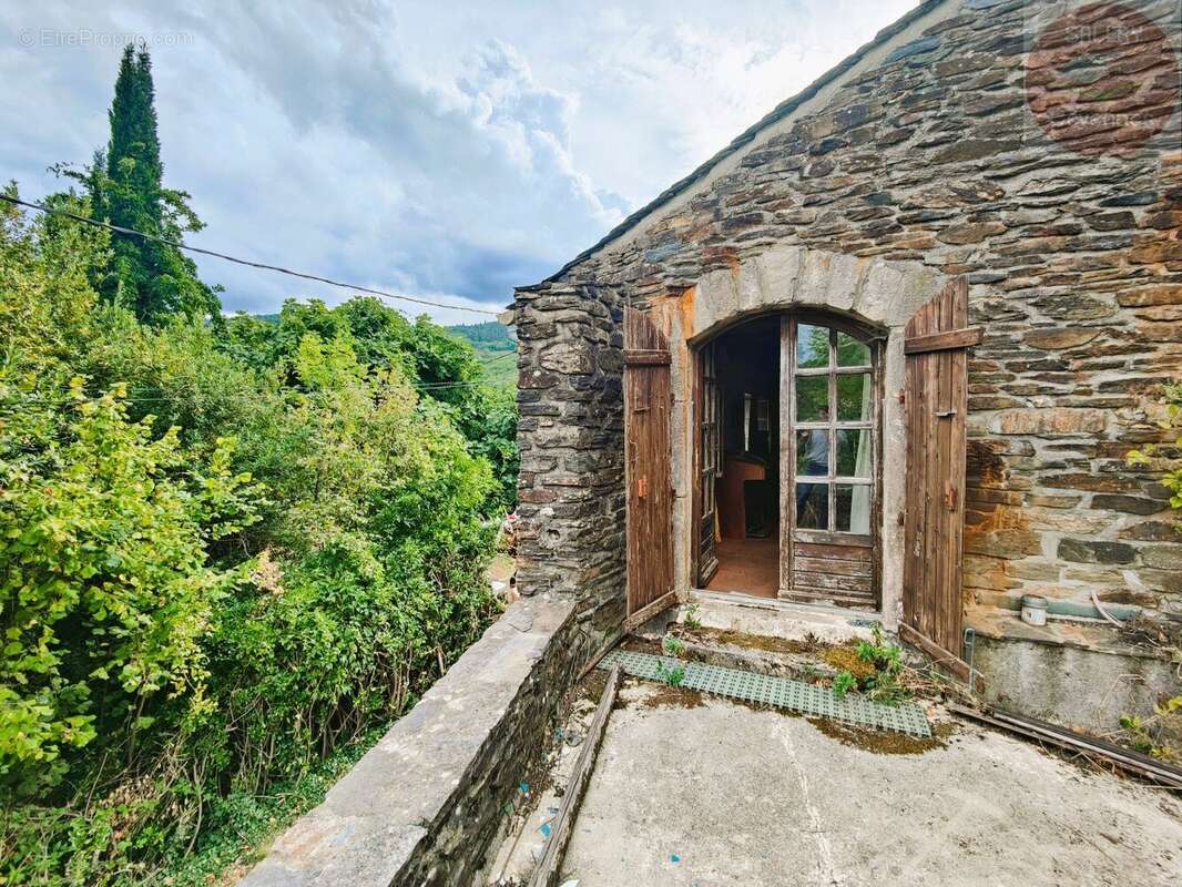 Maison à LE POMPIDOU