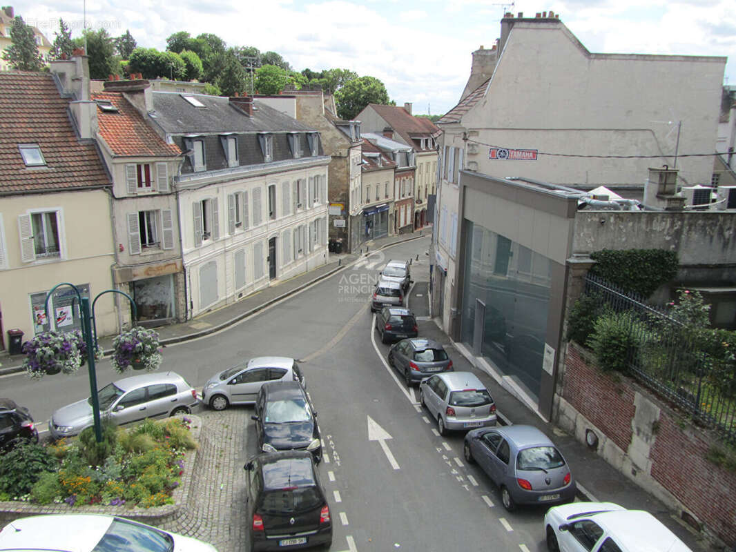 Appartement à PONTOISE