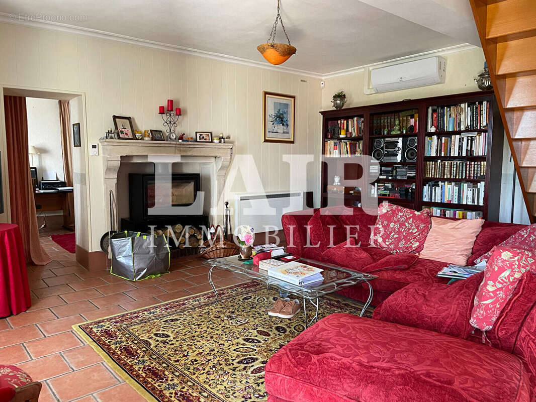 Maison de campagne à vendre, proche du Mêle sur Sarthe, réf B14547 - photo 4