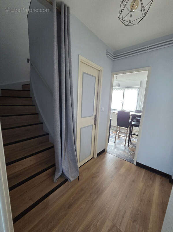 Maison à YZEURE