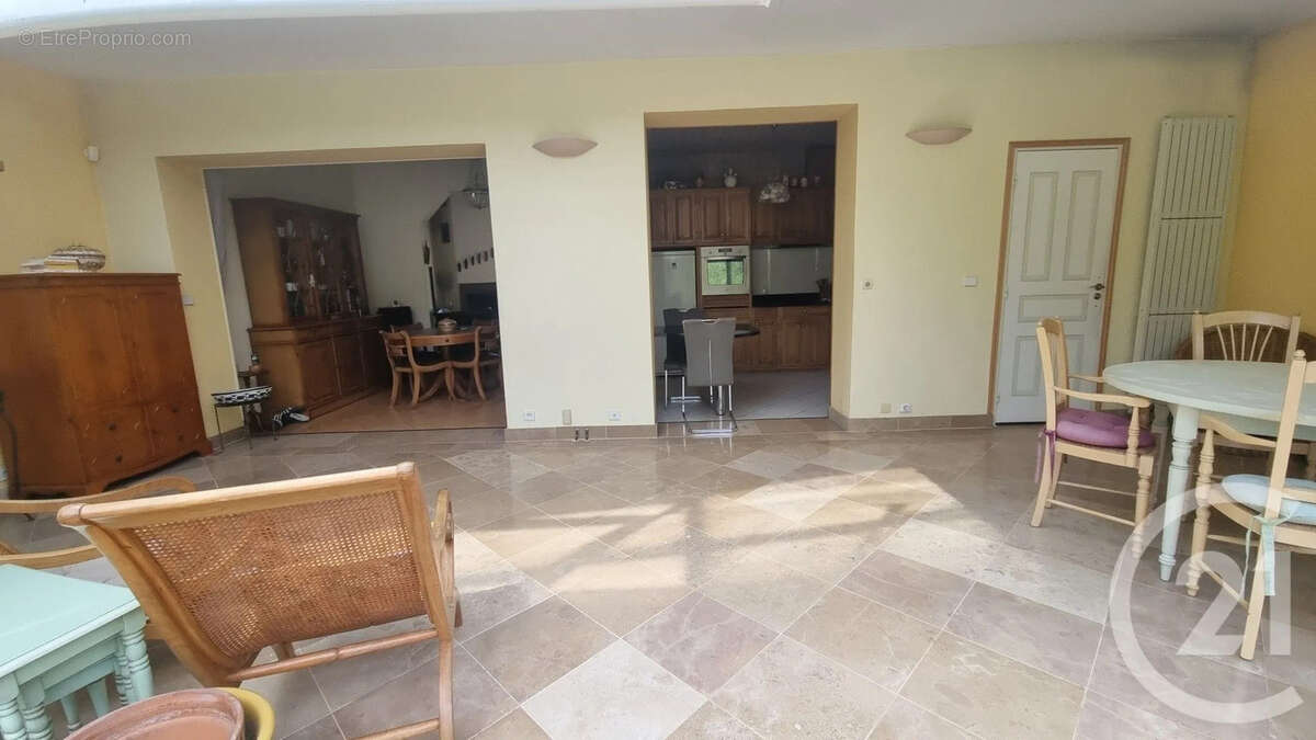 Maison 138 m² à Champigny-Sur-Marne  - photo 18