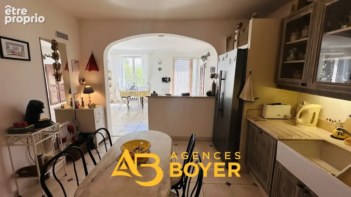 EXCLUSIVITE  BANDOL - GRAND T3 Terrasse de 50m2 Vue mer et Garage - photo 7