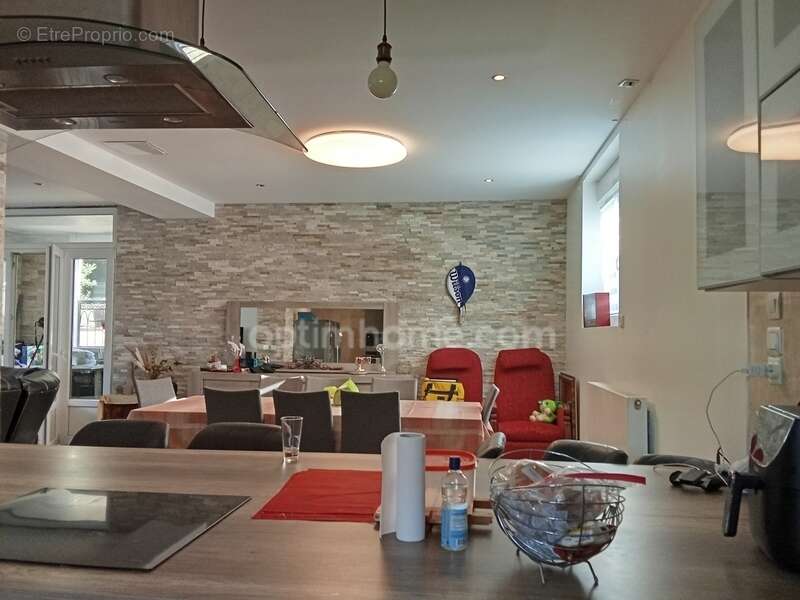 Maison à CHALETTE-SUR-LOING