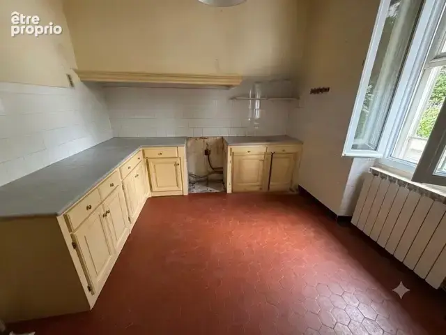 Maison 140 m2 env comprenant 2 appartements a vendre sur marseille - photo 6