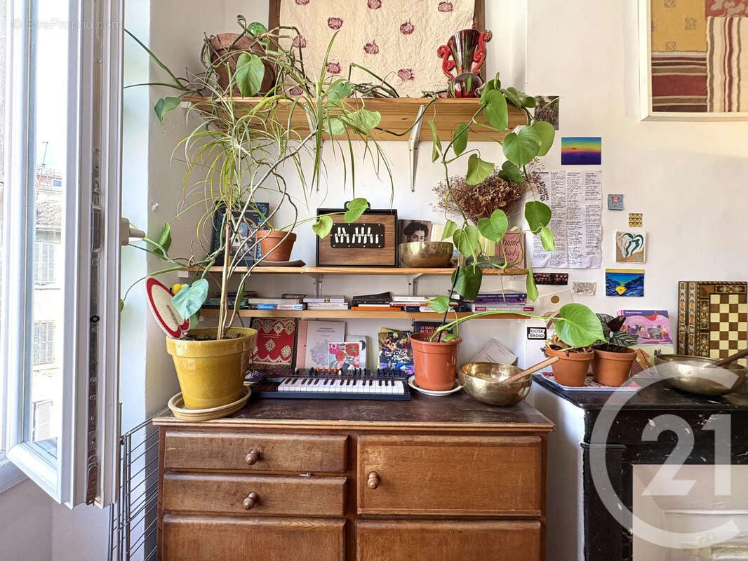 Appartement à MARSEILLE-1E