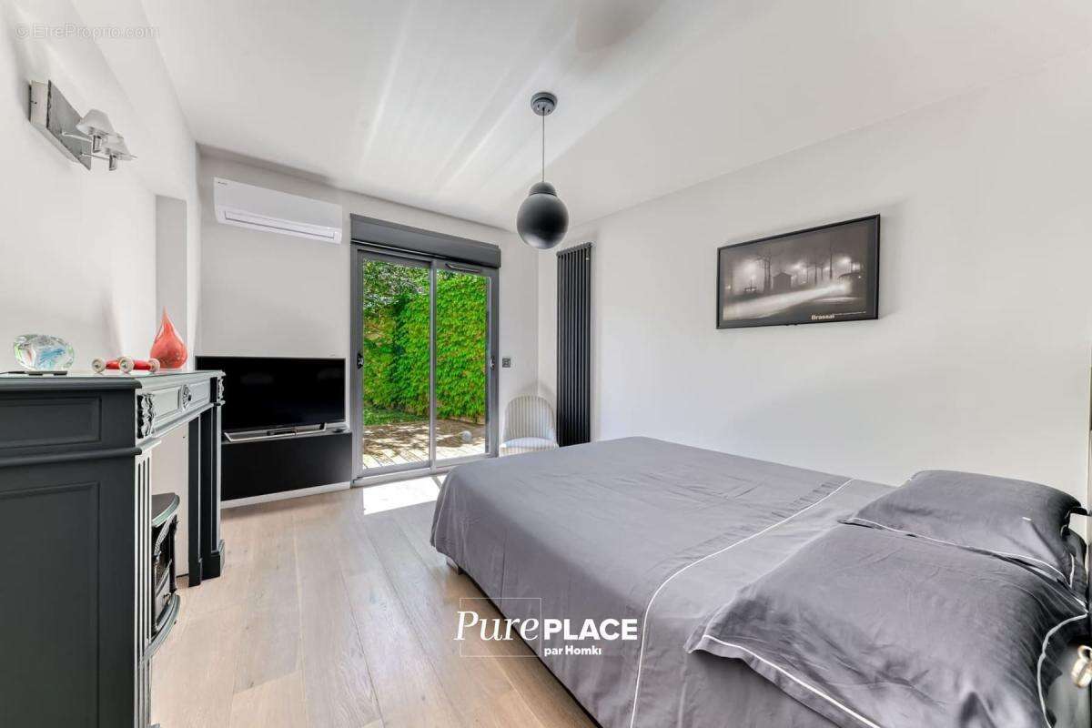 Appartement Type 6 de 155 m² à Lyon 69008 - photo 14