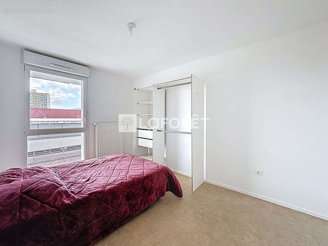 Appartement à BONNEUIL-SUR-MARNE
