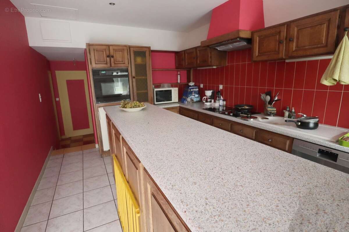 Maison à TREBRIVAN