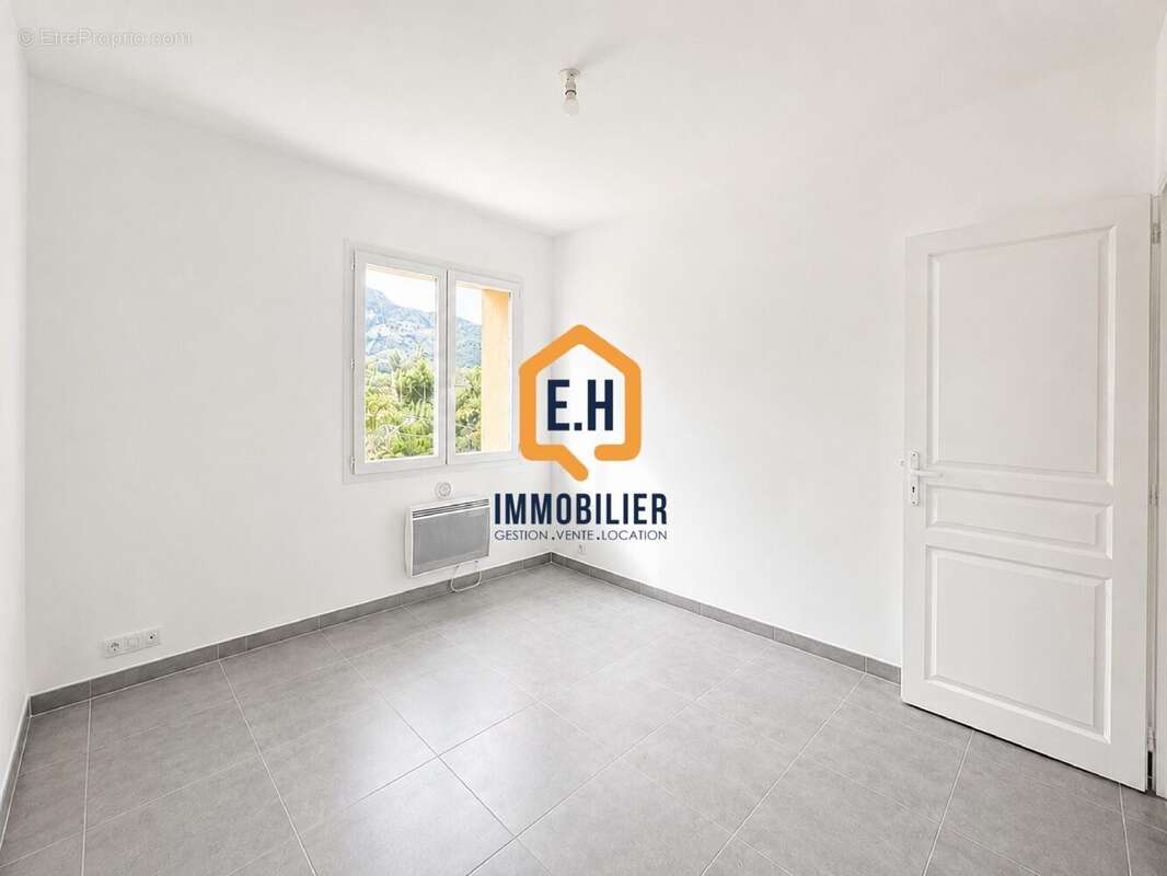 Appartement 57 m² à Toulon  - photo 5