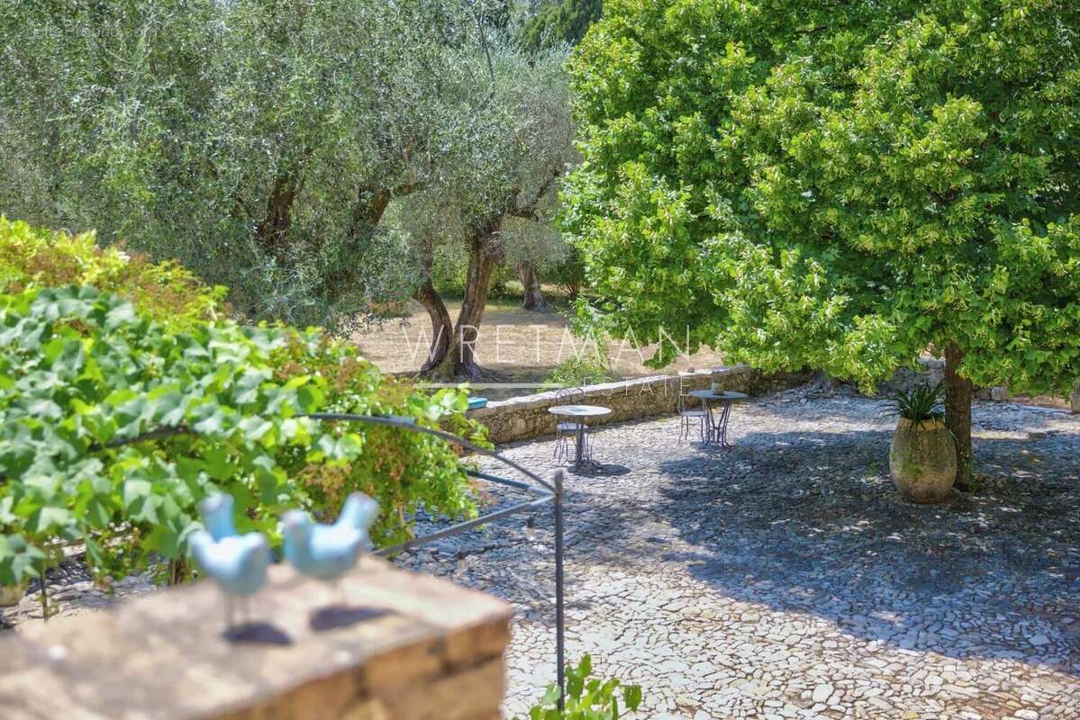 Authentique bastide provençale -Roquefort-les-Pins - photo 25