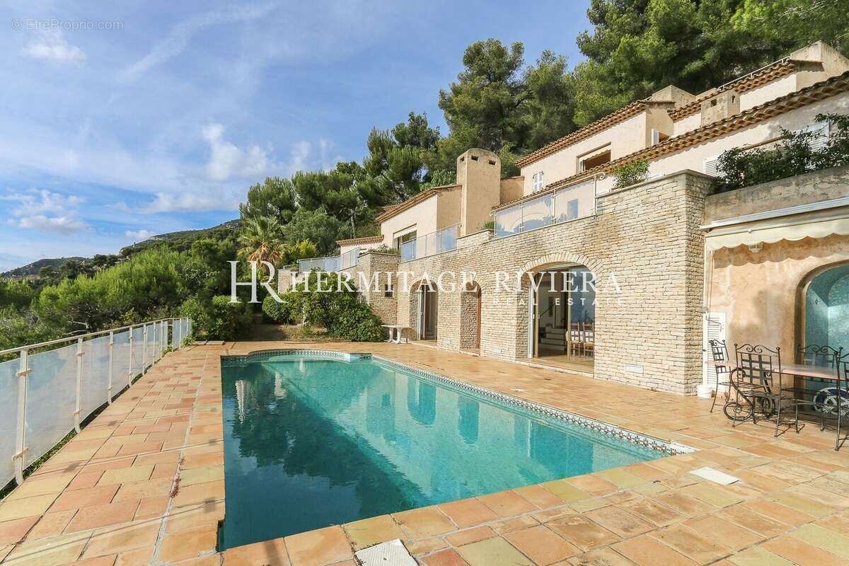 Maison 398 m² à Roquebrune-Cap-Martin  - photo 29