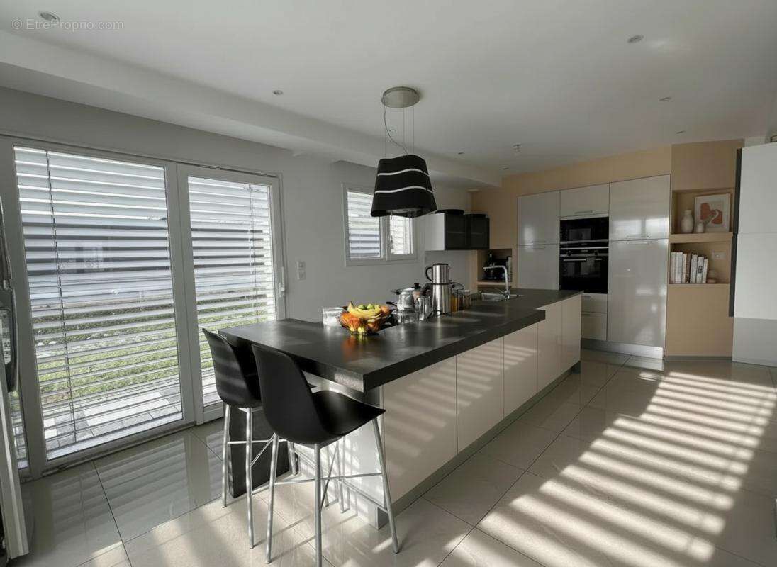 Maison 130 m² à Denney  - photo 4