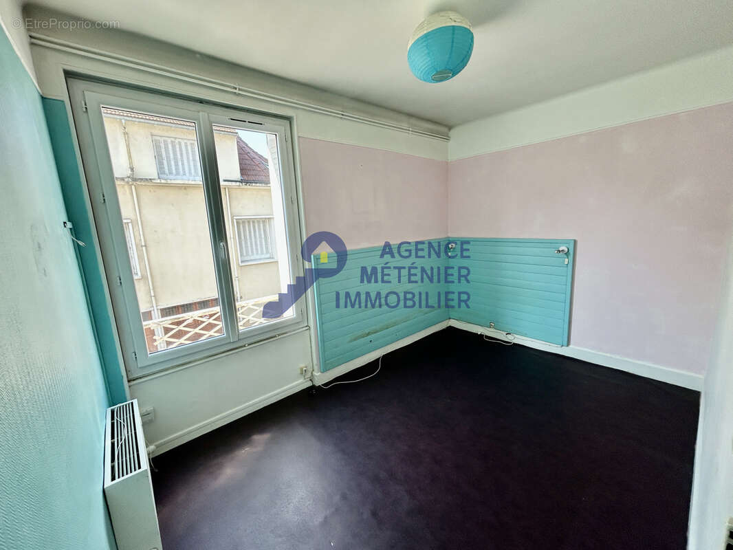 VICHY - appartement de type f2 proche de toutes commodités - photo 6