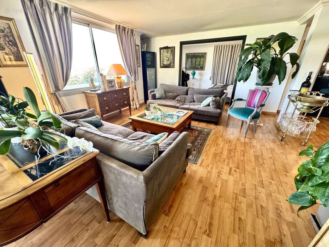Cannes Plages du Midi vente 3 pièces dans villa - photo 10