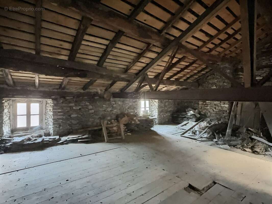 Maison à SAINT-ANDRE-DE-VALBORGNE