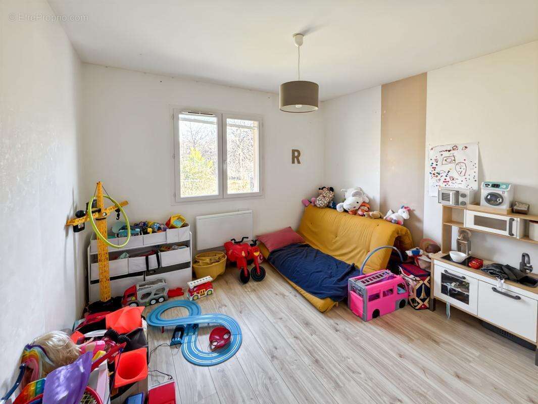 Maison à SAINT-ASTIER