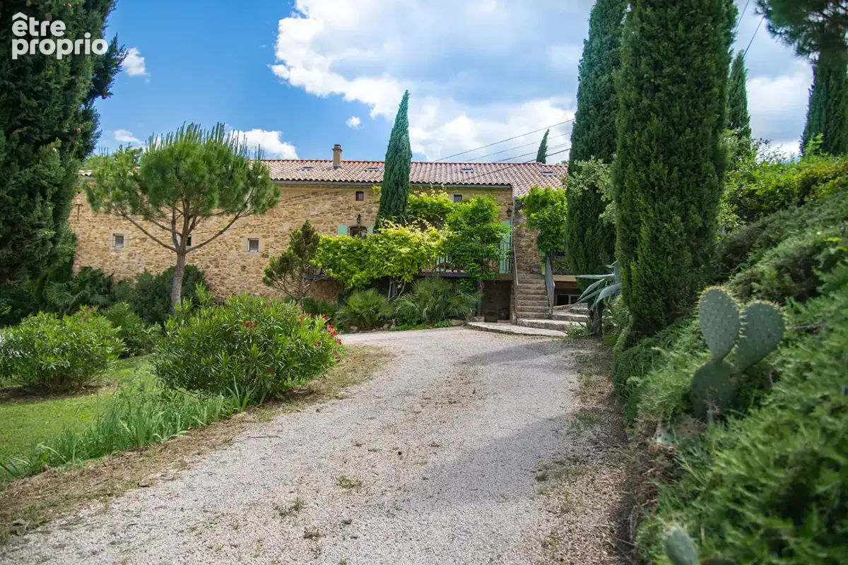 Domaine provençal dans la vallée de Cèze - photo 2