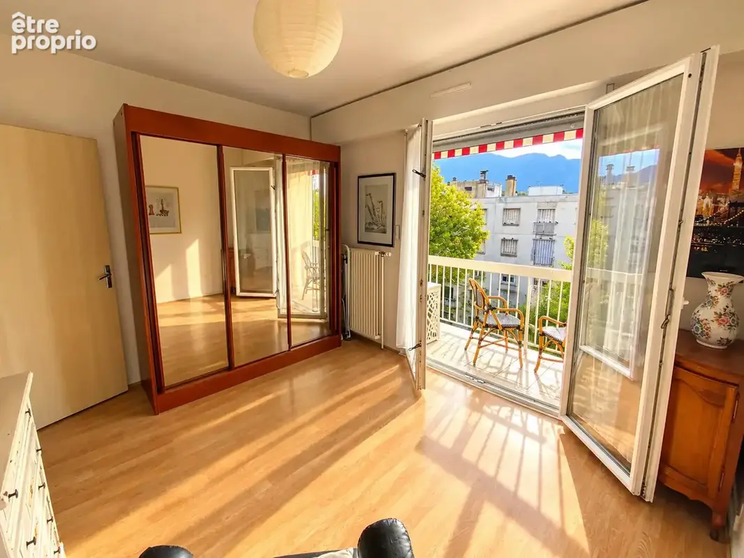 Aix-les-Bains – Appartement T3 - photo 6