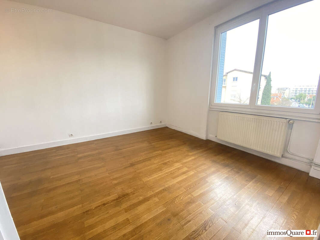 Appartement à LYON-8E