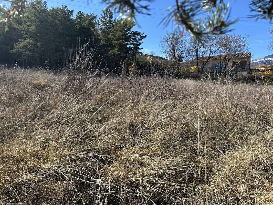 Terrain à FOUILLOUSE