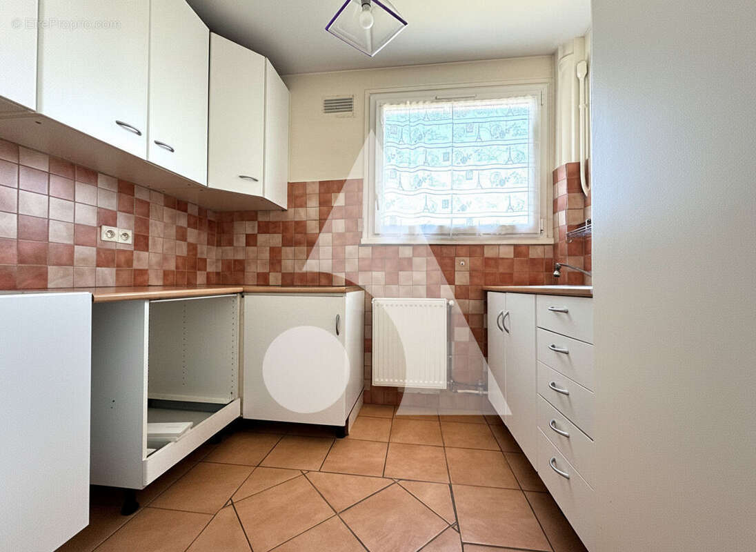 Appartement à EPINAY-SUR-SEINE