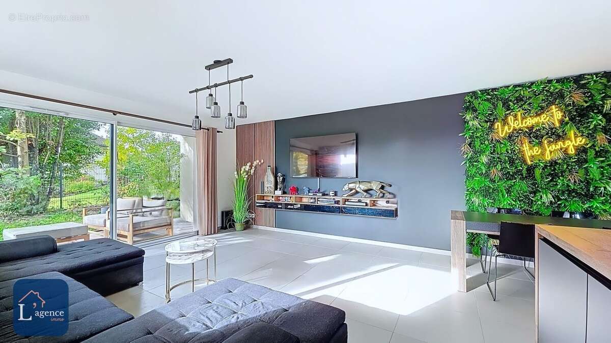 Appartement à DIVONNE-LES-BAINS