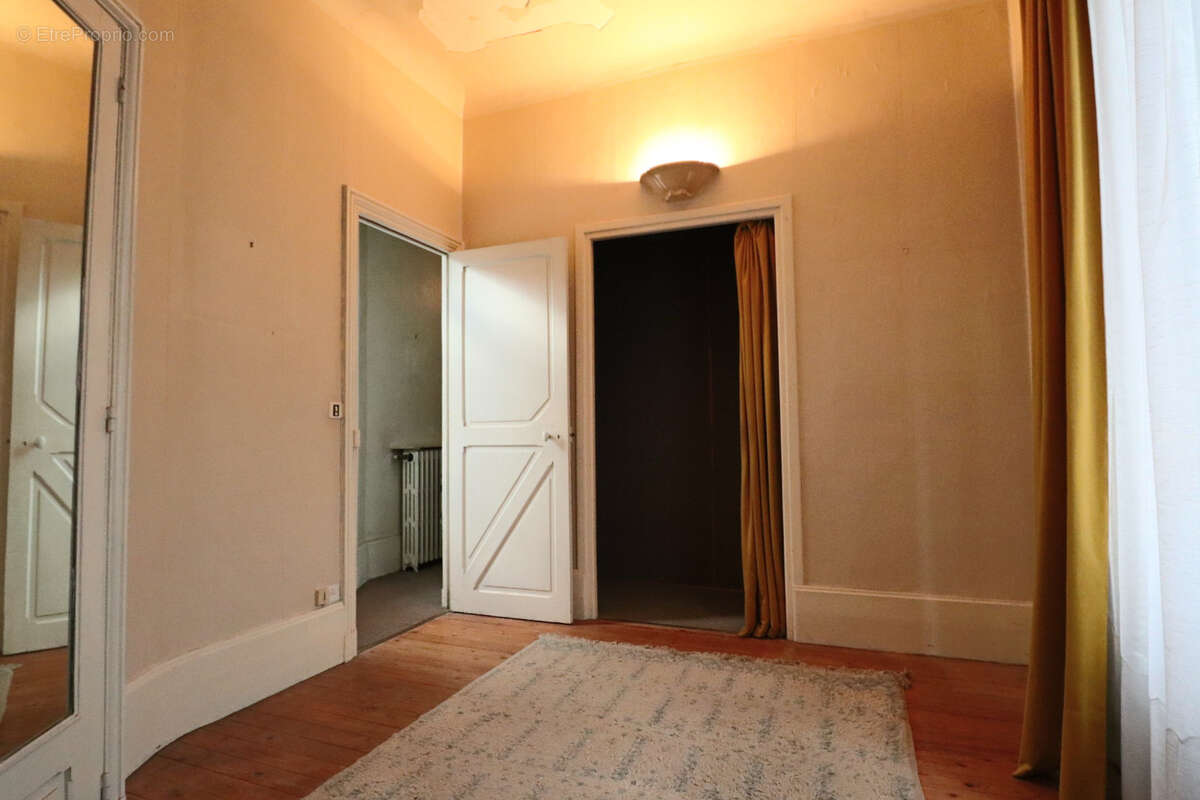 Maison à MONT-DORE
