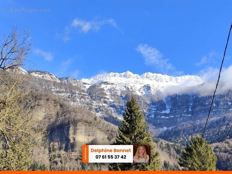 Terrain à SAINT-JOSEPH-DE-RIVIERE