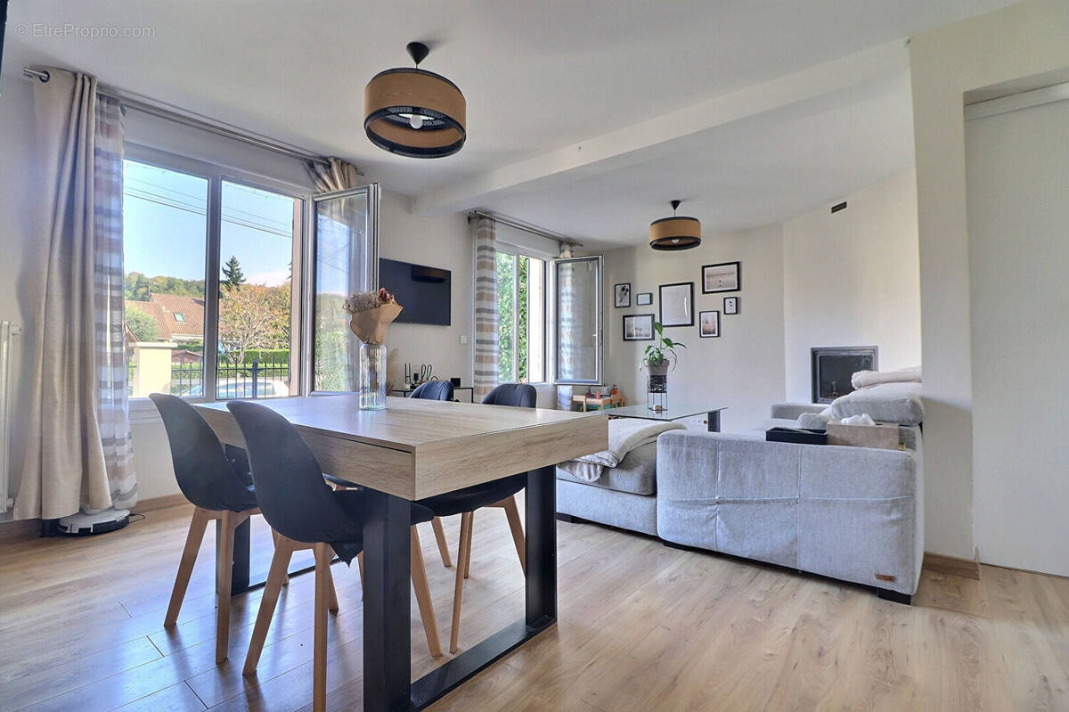 Maison à BESSANCOURT