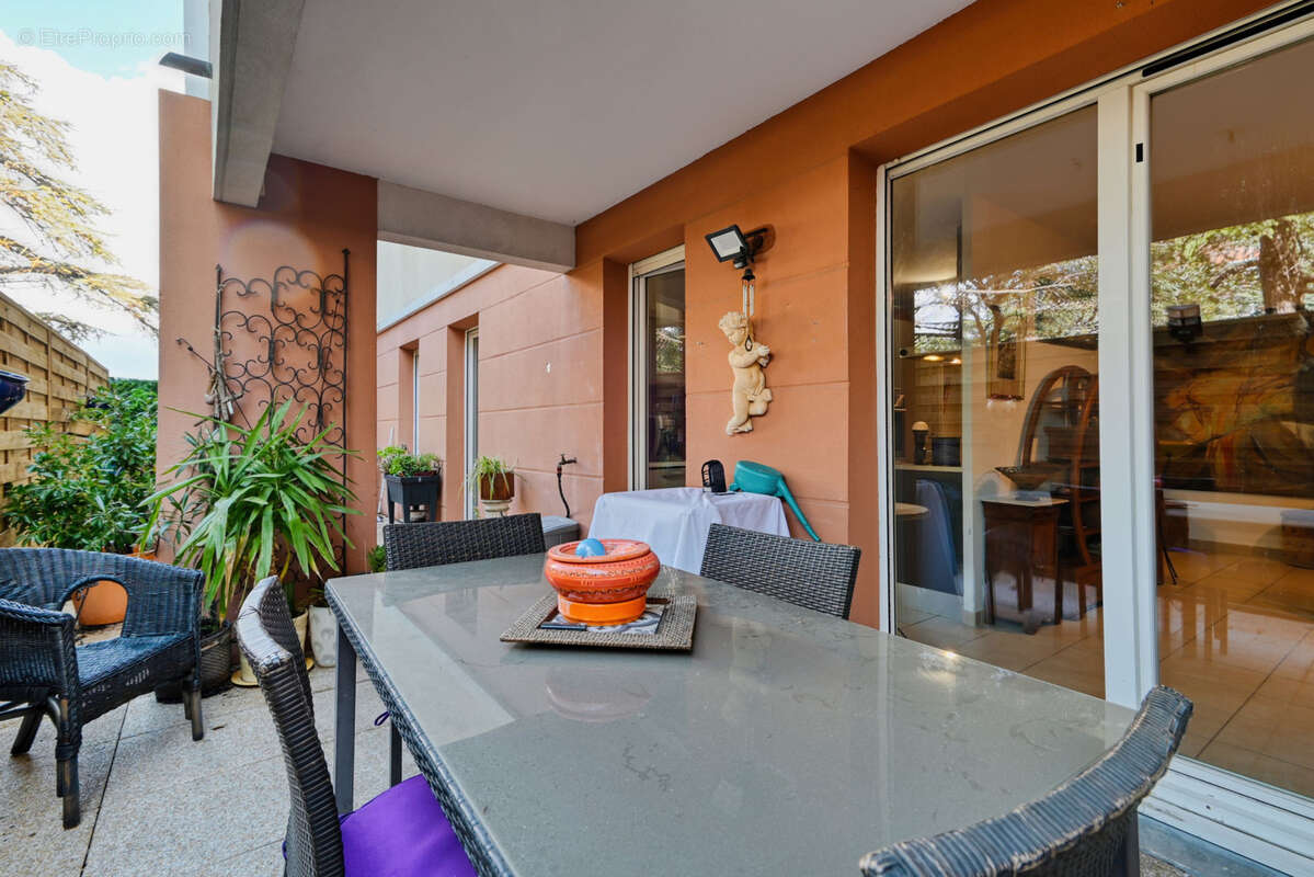 Appartement à MARSEILLE-14E