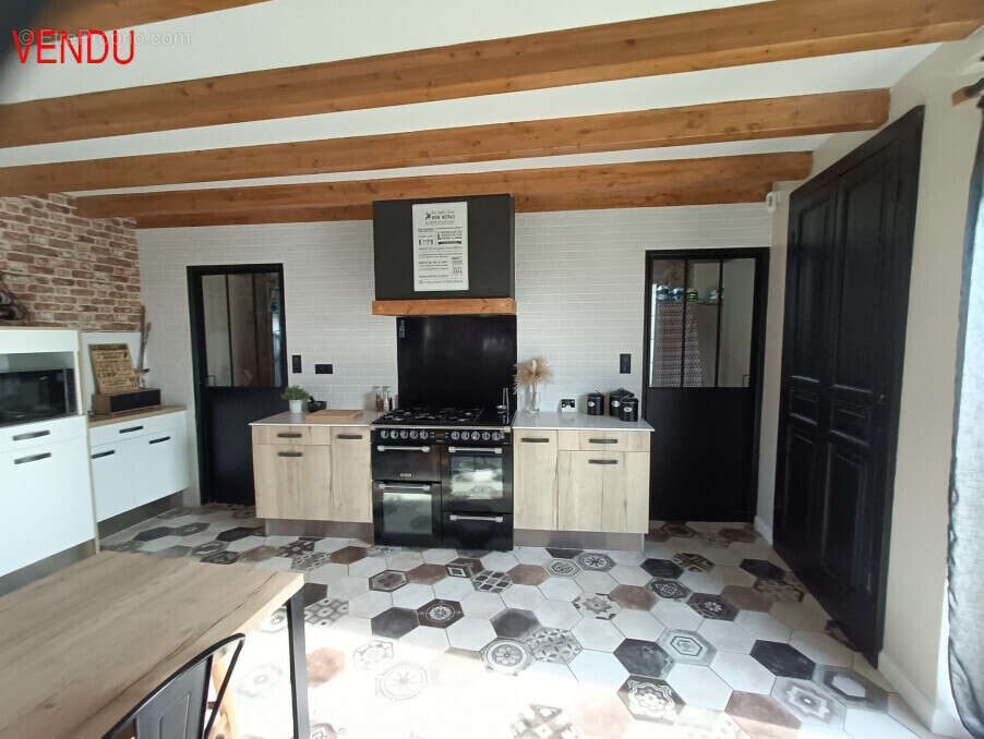 Maison à SAINTE-RADEGONDE