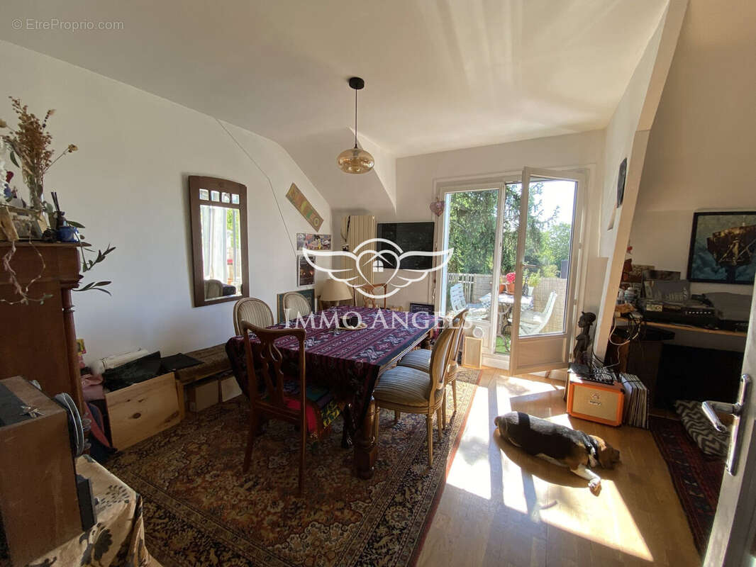 Appartement à GARCHES