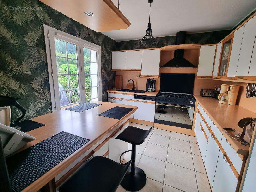 PLOUEDERN prox Landerneau, Maison T9 - photo 3