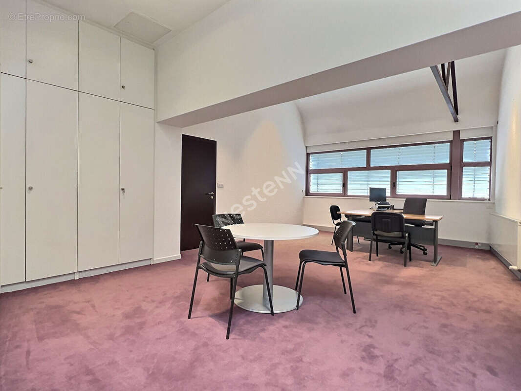 Commerce à SARREGUEMINES