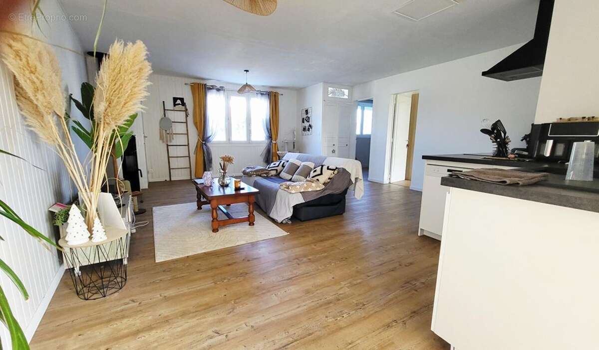 La rochelle - 17137 - maison plain pied - 2 chambres - jardin - parking - photo 9