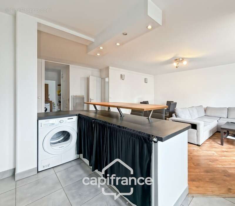 Appartement à TORCY