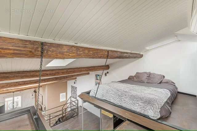 Appartement à MARSEILLE-7E