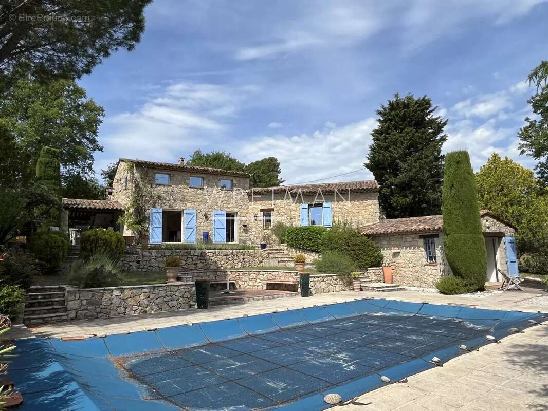 Maison à SAINT-PAUL-EN-FORET