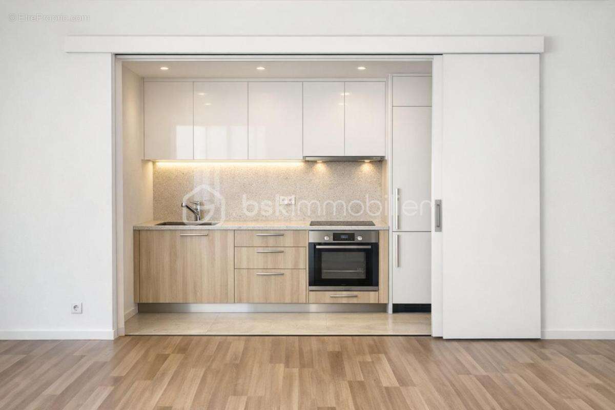 Secteur Résidentiel Ligne 7 Fort d'Aubervilliers , dans un immeuble de 2016  : Un appartement  de 5 pièces en parfait état avec  - photo 2