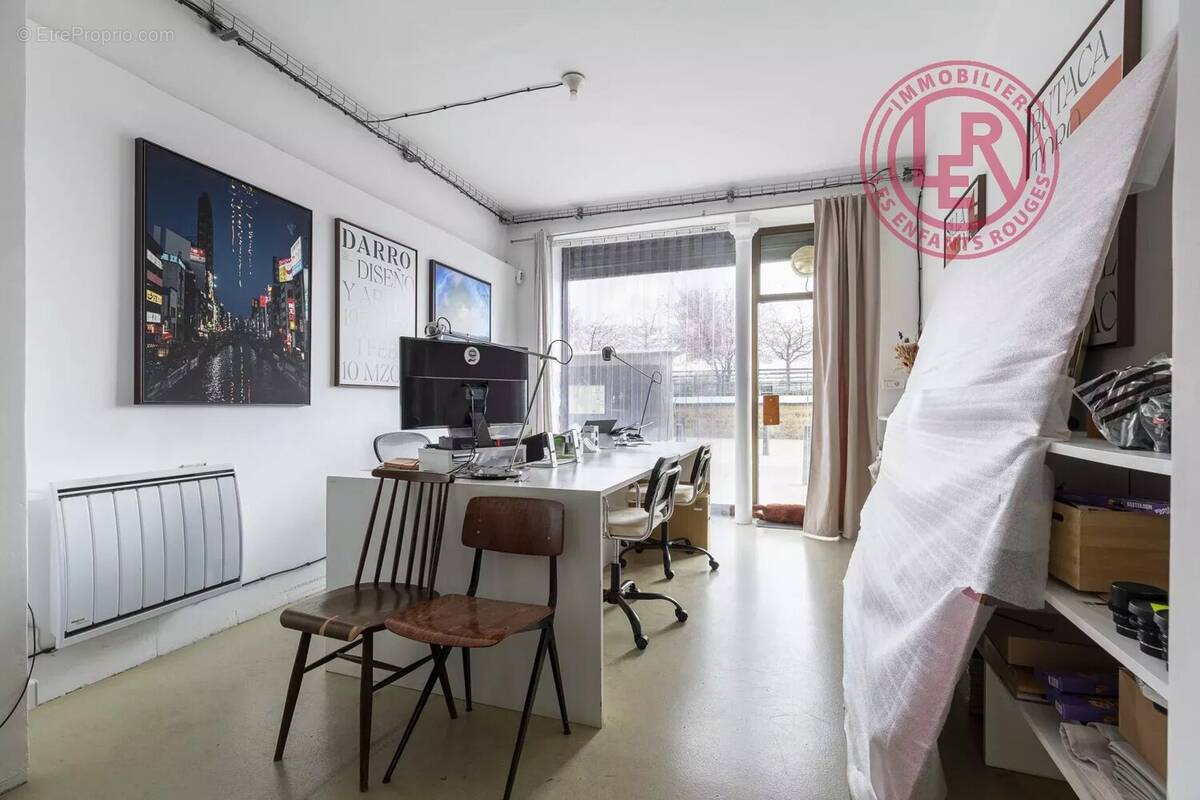 Appartement à PARIS-10E